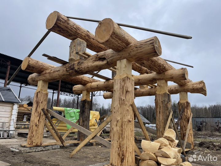 Беседка из бревна