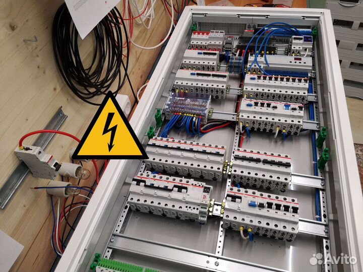 Частный электрик / Монтаж электрики