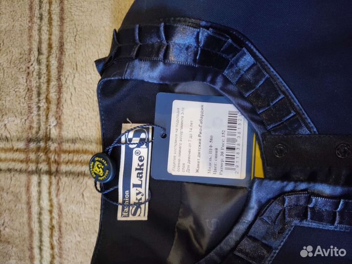 Пиджак школьный для девочки размер 38, рост 152