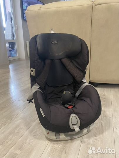 Автокресло от 9 мес. до 18 кг britax romer isofix