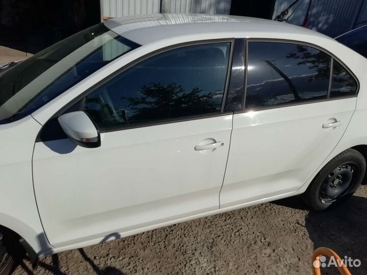 Дверь правая / левая Volkswagen polo mk6