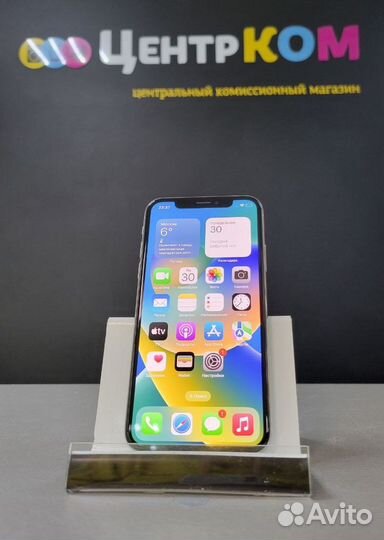 iPhone X, 64 ГБ