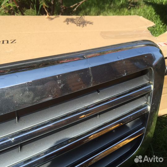 Решетка капота для Mercedes Benz