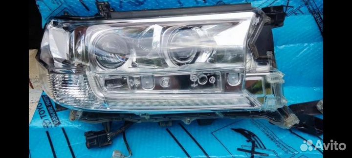 Фары land cruiser 200 2020г