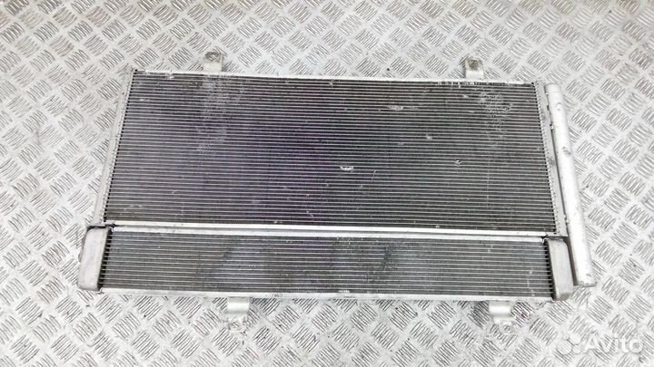 Радиатор кондиционера на Toyota Camry V40