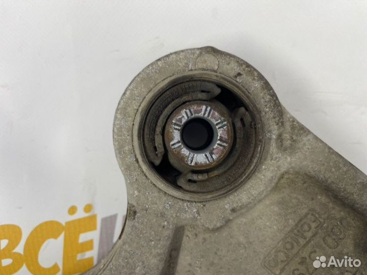 Рычаг подвески нижний правый Ford Mondeo 5