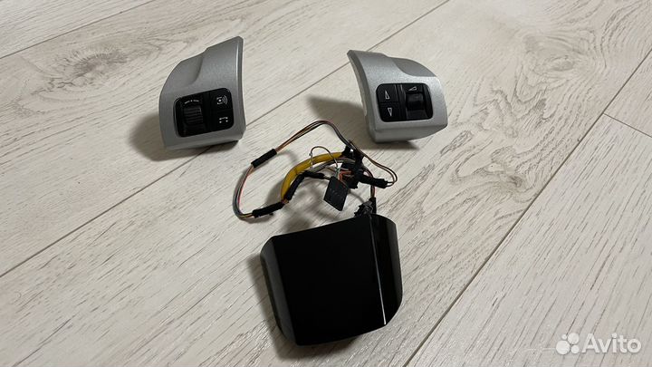 Кнопки в руль Opel Astra H, Zafira B