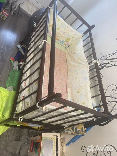 Детская кроватка качалка