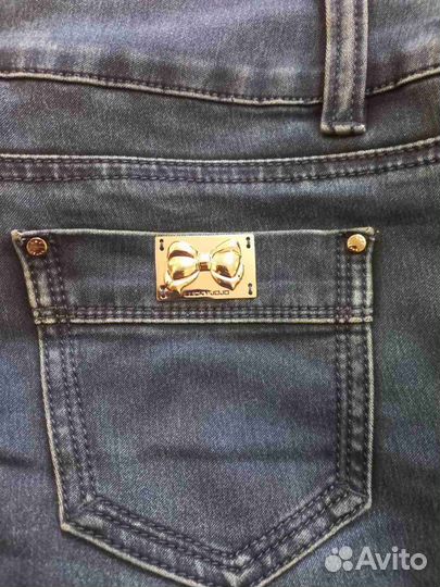 Женские джинсы