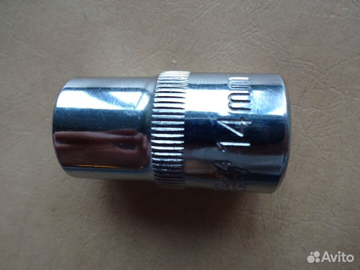 Ключ накидной насадка шестигранная 14 мм