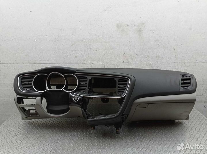 Торпедо Kia Optima