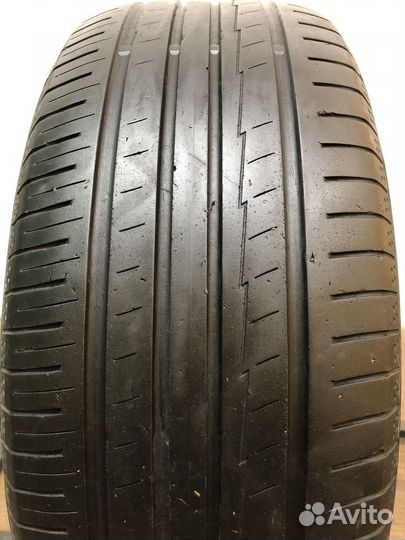 Yokohama BluEarth AE50 SUV 235/55 R18 100V