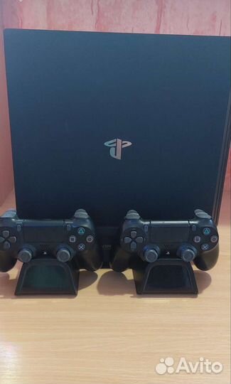 Sony PS4 pro 1tb