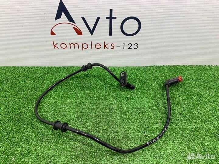 Датчик ABS задний Mercedes-Benz E-350 W212 272980