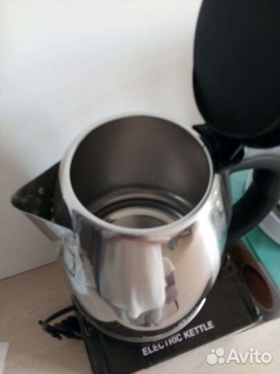 Чайник электрический 2 л