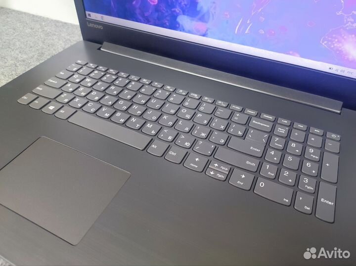 Lenovo IdeaPad 17