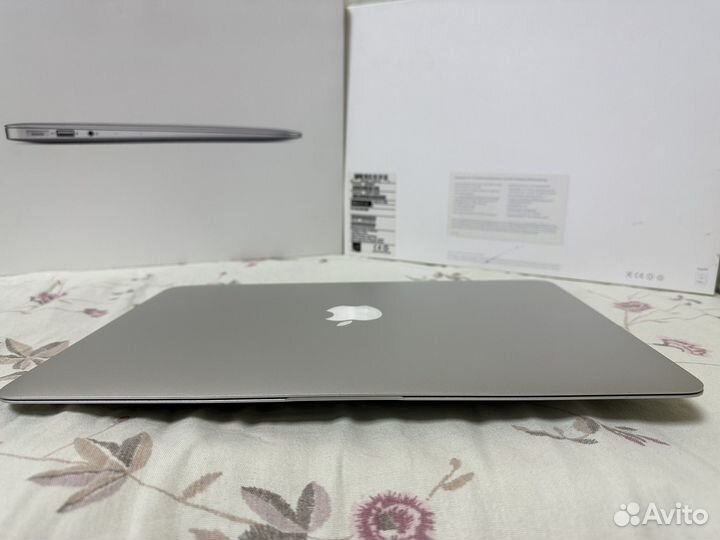 Apple MacBook Air 13 early 2015