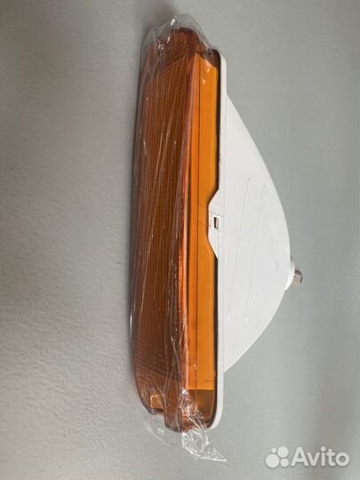 Повторитель в бампер, перед 1-82210-203-0/1 CXZ81K