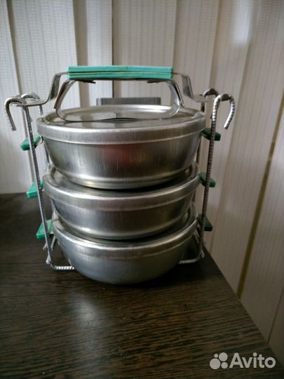 Термоконтейнер для хранения и транспортировки еды