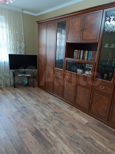 2-к. квартира, 65 м², 3/9 эт.