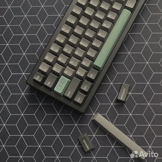 Механическая клавиатура GMK67