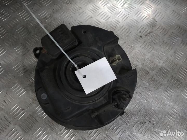 Фара Jeep Cherokee 3 KJ (2002-2007)