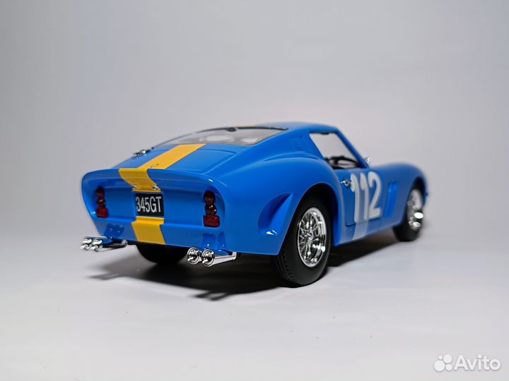 Модель Ferrari 250 GTO Bburago 1:24