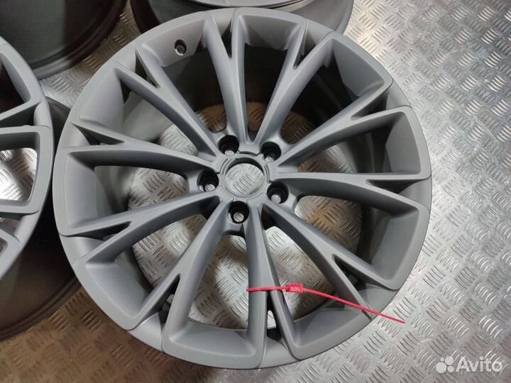 Комплект литых дисков R19x9 5x112 Audi A8 D4/4H