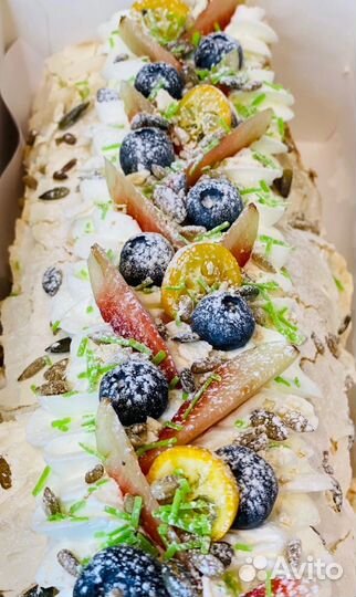 Меренговый рулет