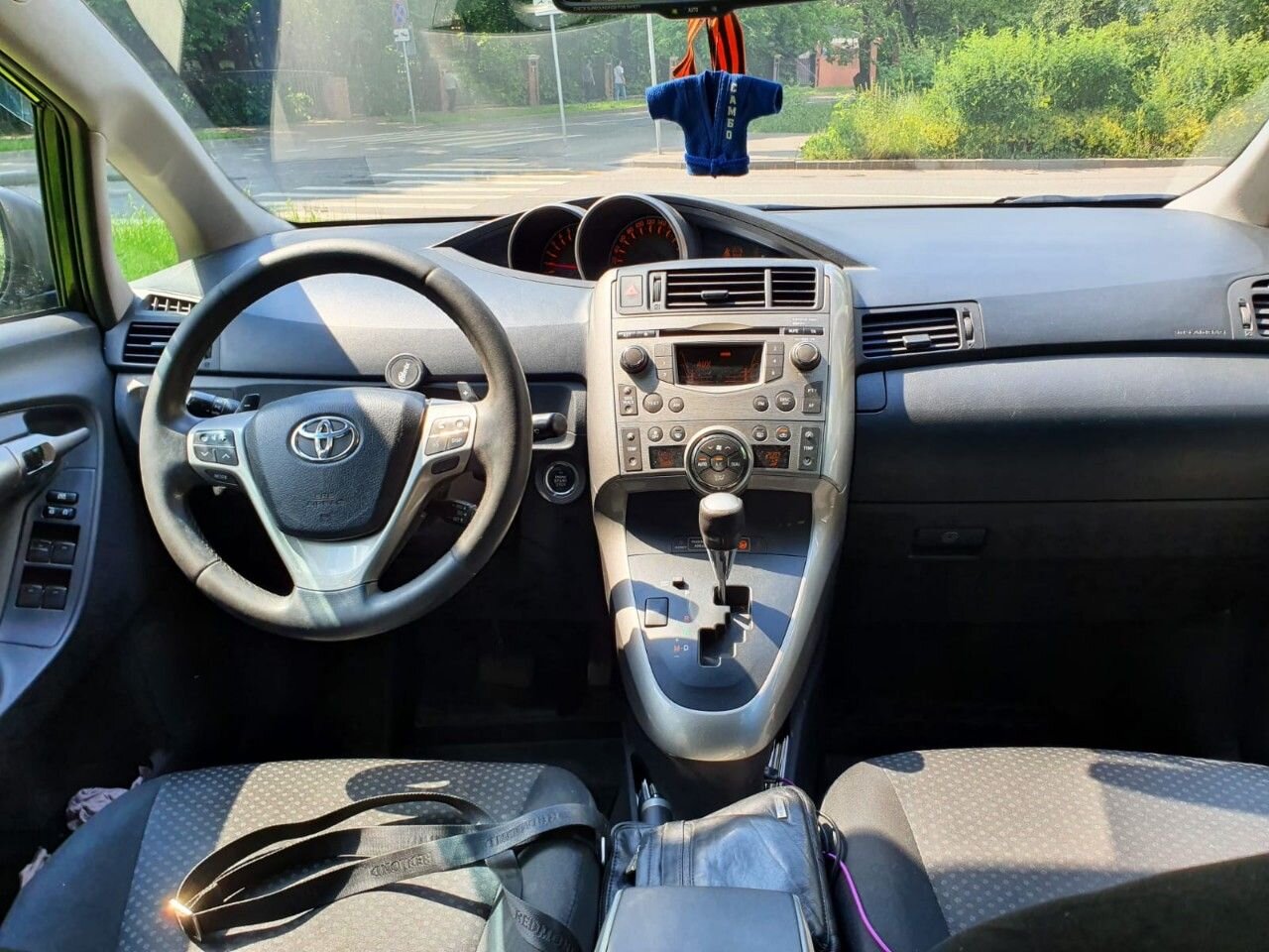 Toyota Verso: фото владельца