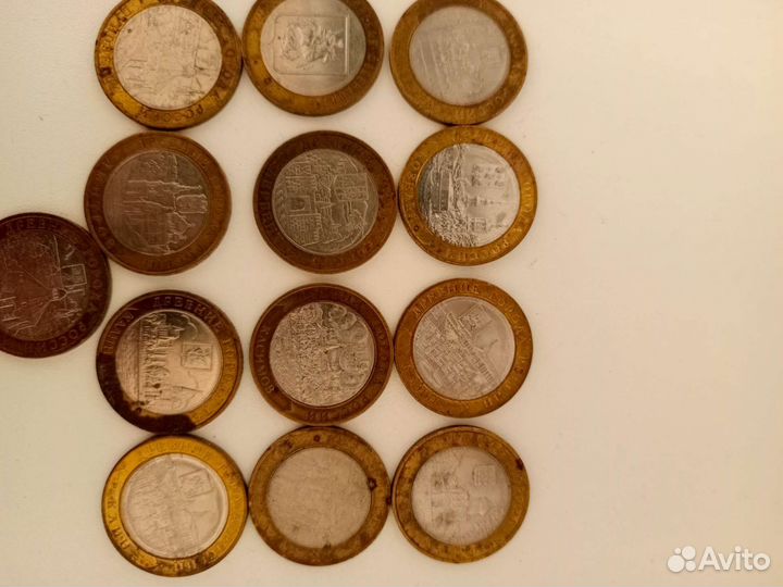 Юбилейные монеты