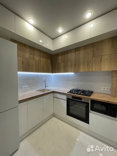 Кухонный гарнитур 3 яруса (цена за весь комплект)