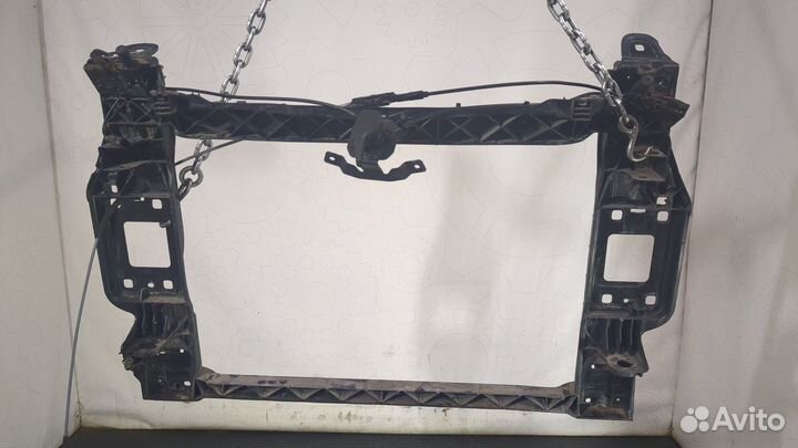 Рамка передняя Audi e-tron, 2021