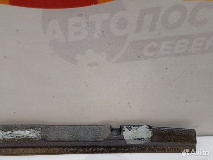 Наполнитель переднего бампера Volkswagen Touareg