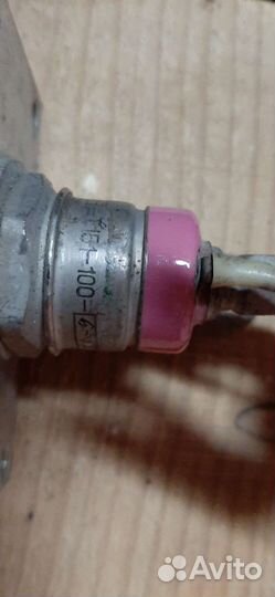 Тиристор т151-100-7-62