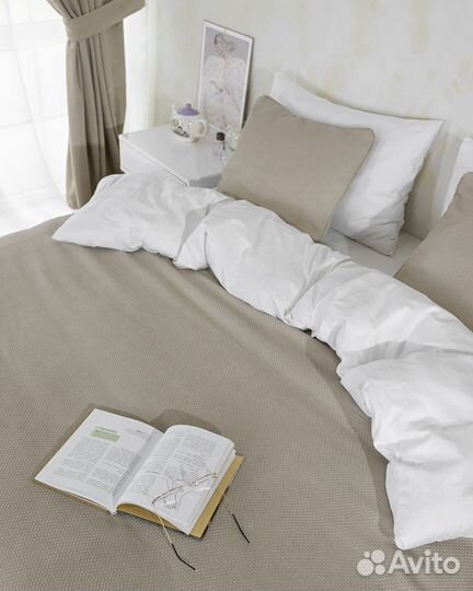 Покрывало-плед ламия сливочный новое