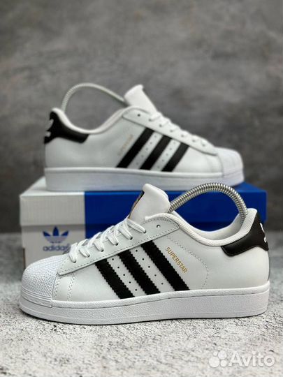 Кроссовки Adidas Superstar