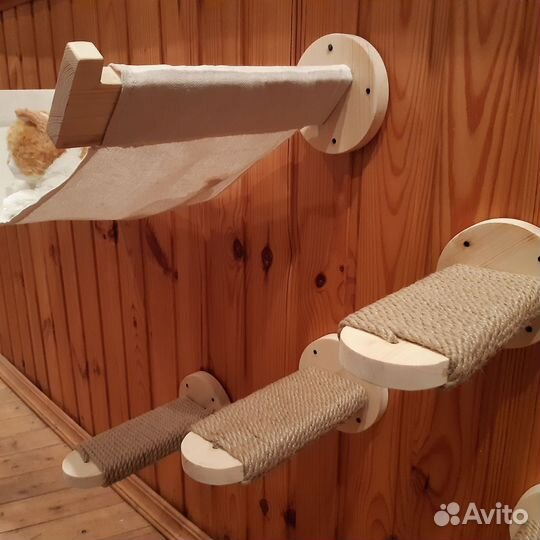 Игровой комплекс для кошек на стену, с когтеточкой