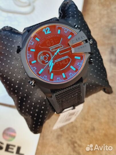 Часы Оригинальные новые diesel Mega Chief DZ4548