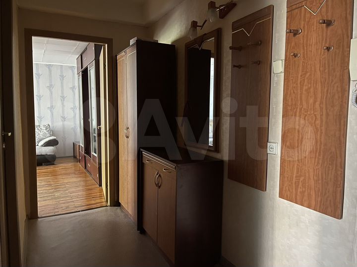 1-к. квартира, 45 м², 1/9 эт.