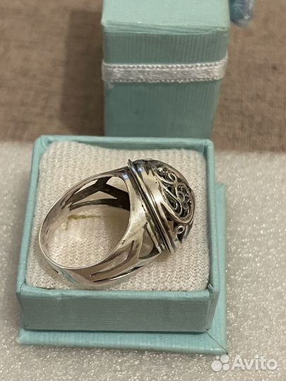 Серебряное кольцо женское