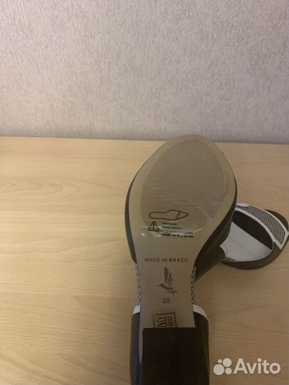 Туфли женские 38 размер