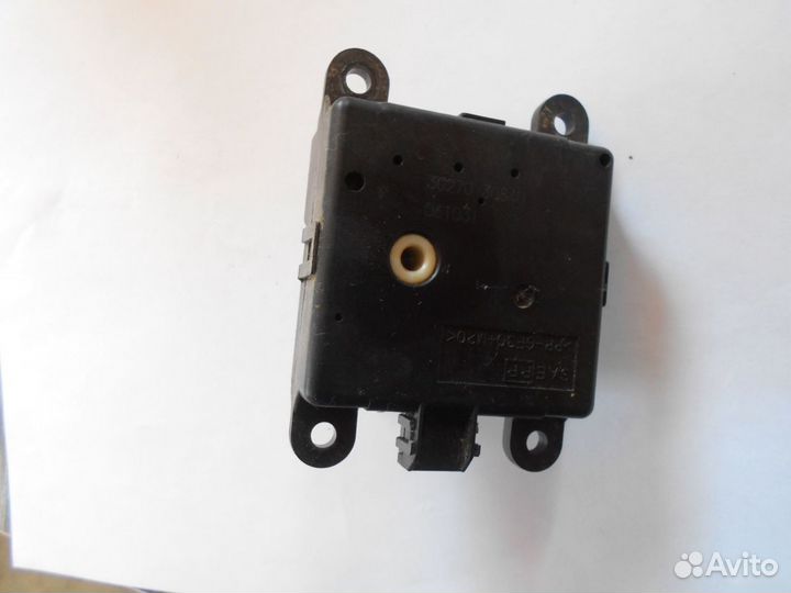 Моторчик заслонки отопителя для Nissan Primera P12