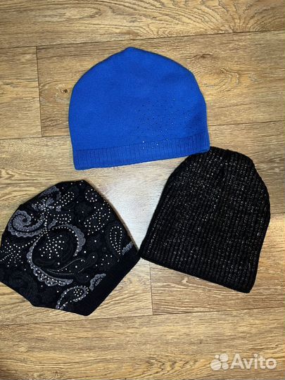 Шапки зимние женские