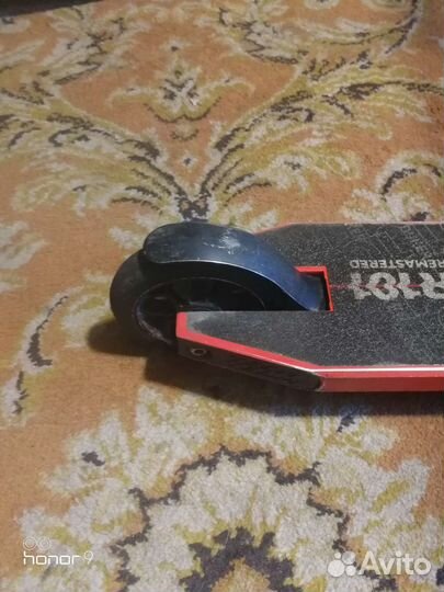 Трюковой самокат