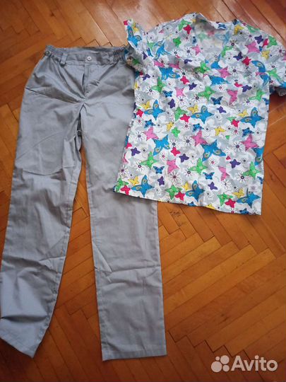 Спортивные вещи. мед. Комплект