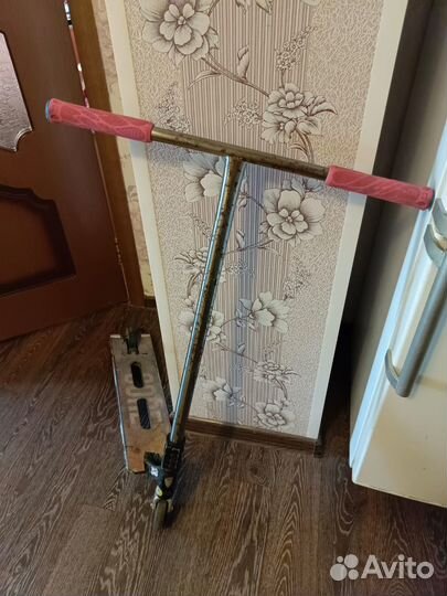 Трюковой самокат core