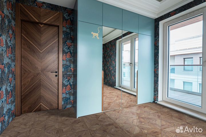 Шкаф распашной