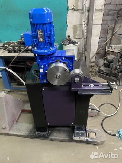 Крючкогибочный станок