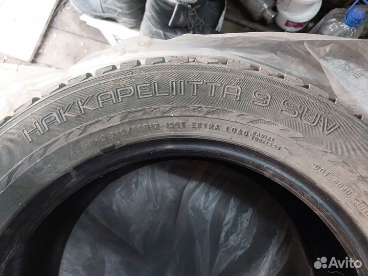 Nokian Tyres Hakkapeliitta 9 SUV 215/60 R17 100T